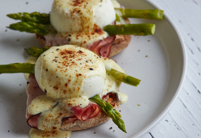 breakfast, eggs, plate, benedict, dish, food, ham, brunch, poached, muffin, hollandaise, meal, toast, bread, asparagus, vegetable, gourmet